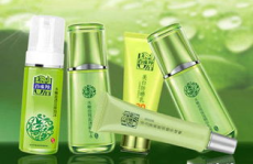 百雀羚护肤品套装适合哪个年龄用呢,针对不同年龄段肌肤的专属呵护